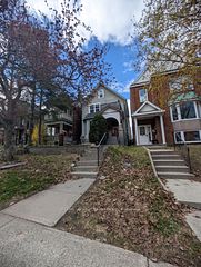 44 Spadina Avenue Unit 1, West Centre Town, ON K1Y 2B6