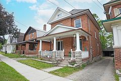 1318 3rd Avenue E, Owen Sound, ON N4K 2L7