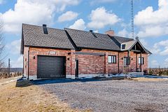 16040 COUNTY RD18 Road, South Stormont, ON K0C 1R0