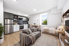 325 James Street S 104, Hamilton, ON L8P 3B7
