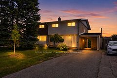 64 Mulvagh Avenue, Cityview - Parkwoods Hills - Rideau Shore, ON K2E 6M6