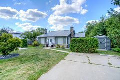 7583 Biddulph Street, Lambton Shores, ON N0M 2L0