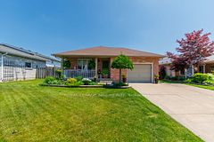 5818 ASPEN Court, Niagara Falls, ON L2G 7V4