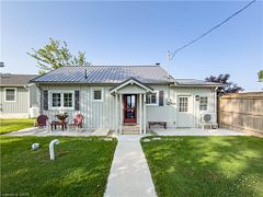 7 Shoreline Trail, Haldimand, ON N1A 2W8
