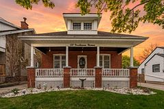 62 Strathcona Avenue, Brantford, ON N3S 1T8