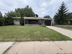 4503 Maplewood Avenue, Niagara Falls, ON L2E 6H5