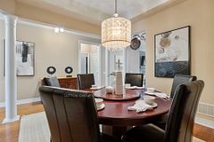 9 Fenton Lane, Port Hope, ON L1A 0A3