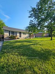 90 Morenz Crescent, Kingston, ON K7K 2X3
