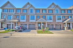 288 Glover Road 54, Hamilton, ON L8W 5H6