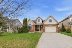14 Parkside Street, Mapleton, ON N0G 1B0