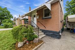 197 East 12th Street, Hamilton, ON L9A 3X5