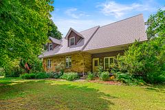 10106 Dixie Road E, Elizabethtown-Kitley, ON K0E 1A0