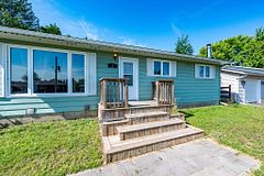 9 James Street, Petawawa, ON K8H 3B4
