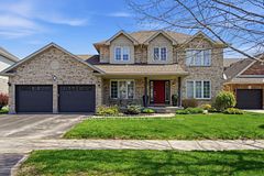 6 Trillium Court, Middlesex Centre, ON N0M 2A0