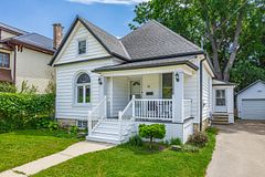 25 Erie Street, St. Thomas, ON N5R 2M4