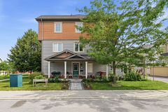 98 Brisote Lane, Stittsville - Munster - Richmond, ON K2S 0V4