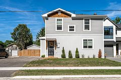 195 Water Street, Lucan Biddulph, ON N0M 2J0