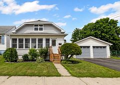70 ABEL Street, Smiths Falls, ON K7A 4M5