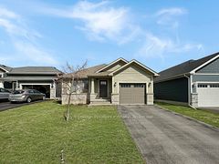 8 Tessa Boulevard, Belleville, ON K8N 4Z5