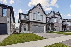 294 Chokecherry Crescent, Waterloo, ON N2V 0H1