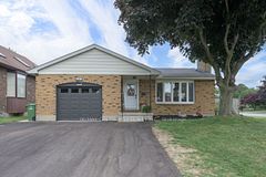 1 Idsardi Avenue, St. Thomas, ON N5R 5P5