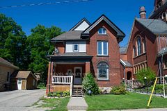 162 Grand River Street N, Brant, ON N3L 2M6