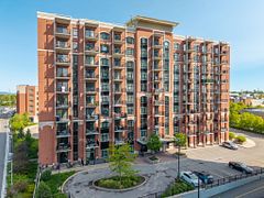 555 ANAND Private 808, Billings Bridge - Riverside Park and Area, ON K1V 2R7