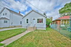 9 Colborne Street, Thorold, ON L2V 3P6