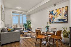 461 Green Road 1019, Hamilton, ON L8E 5B4