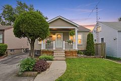 272 Adeline Avenue, Hamilton, ON L8H 5V3