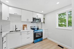 7874 Jeanne D'arc Boulevard 3, Orleans - Convent Glen and Area, ON K1C 2E9