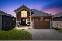 50 Potter Drive, Loyalist, ON K0H 2H0