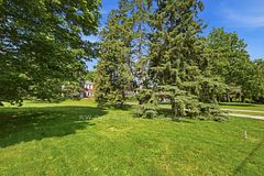 214 West River Road, Cambridge, ON N1S 3A1