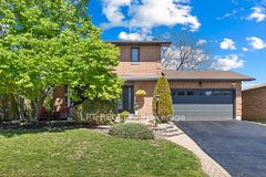 11 Elderwood Trail, Stittsville - Munster - Richmond, ON K2S 1C9