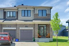511 Convenire Row, Orleans - Cumberland and Area, ON K4A 5R8