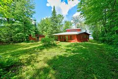 1185 Hughes Landing Road, Addington Highlands, ON K0H 1K0