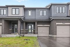 112 Attwell Private, Kanata, ON K2K 0P6
