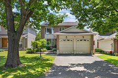 38 Pebble Creek Crescent, Kanata, ON K2M 2L4