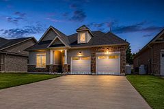 67 Hillcroft Way, Kawartha Lakes, ON K0M 1A0