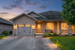 105 Milton Seiler Crescent, Minto, ON N0G 2P0