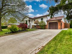 36 Rochelle Drive, St. Catharines, ON L2M 6Y9