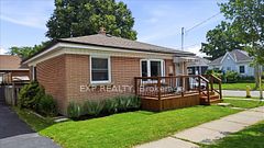 166 Catharine Avenue, Brantford, ON N3T 1Y7