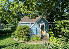 4 Chapel Street, Prince Edward County, ON K0K 2T0