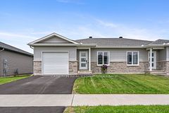 766 Walton Street, Cornwall, ON K6H 0J2