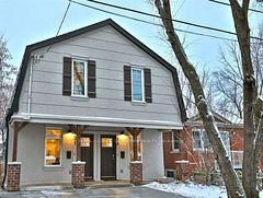 33 Hawthorne Avenue, Hamilton, ON L8P 4P7