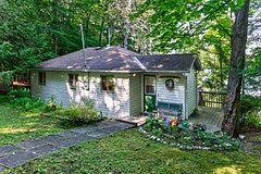 1293 R12B Road, Rideau Lakes, ON K0G 1V0