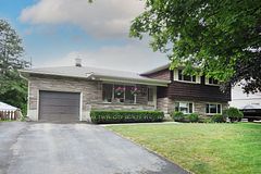 401 Forest Hill Drive, Kitchener, ON N2M 4H3