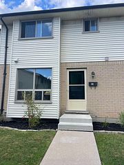 355 Sandringham Crescent 44, London South, ON N6C 5K3
