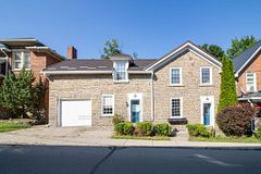 17/19 Ormond Street, Brockville, ON K6V 2K2