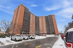 2000 Jasmine Crescent 1110, Beacon Hill North - South and Area, ON K1J 8K4